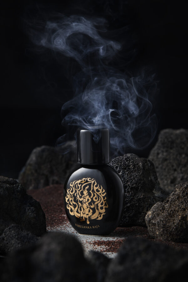 SIAM1928 VIRULHAKA RAJA Porcelain Bottle [Limited Quantity] - Image 3